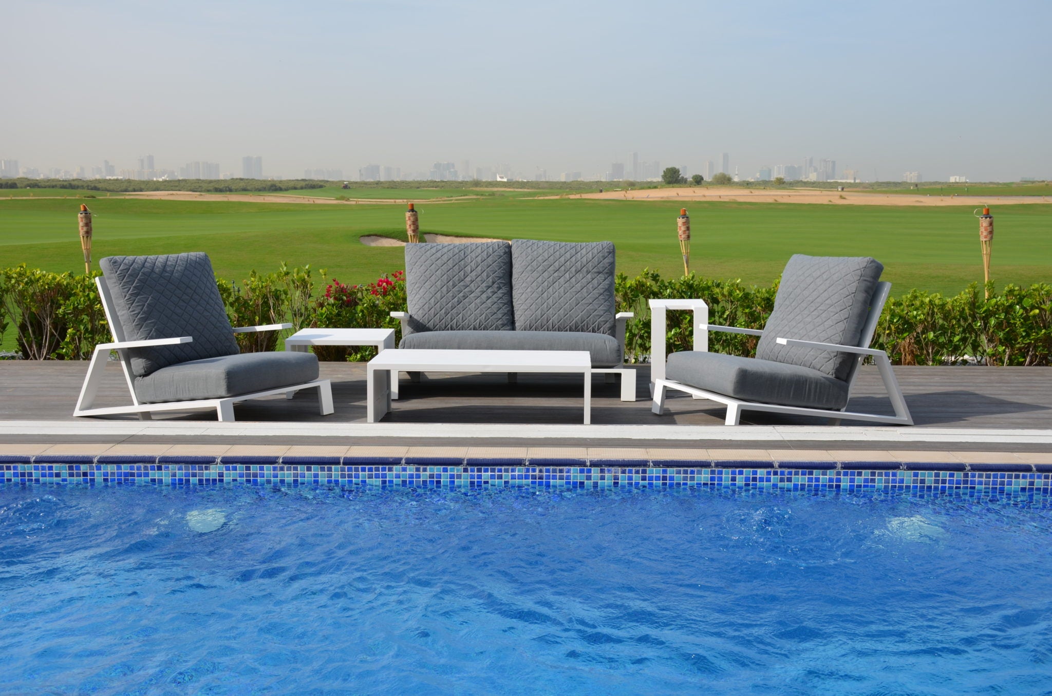 POOL SIDE 4 SEATER (ALUMINUM )